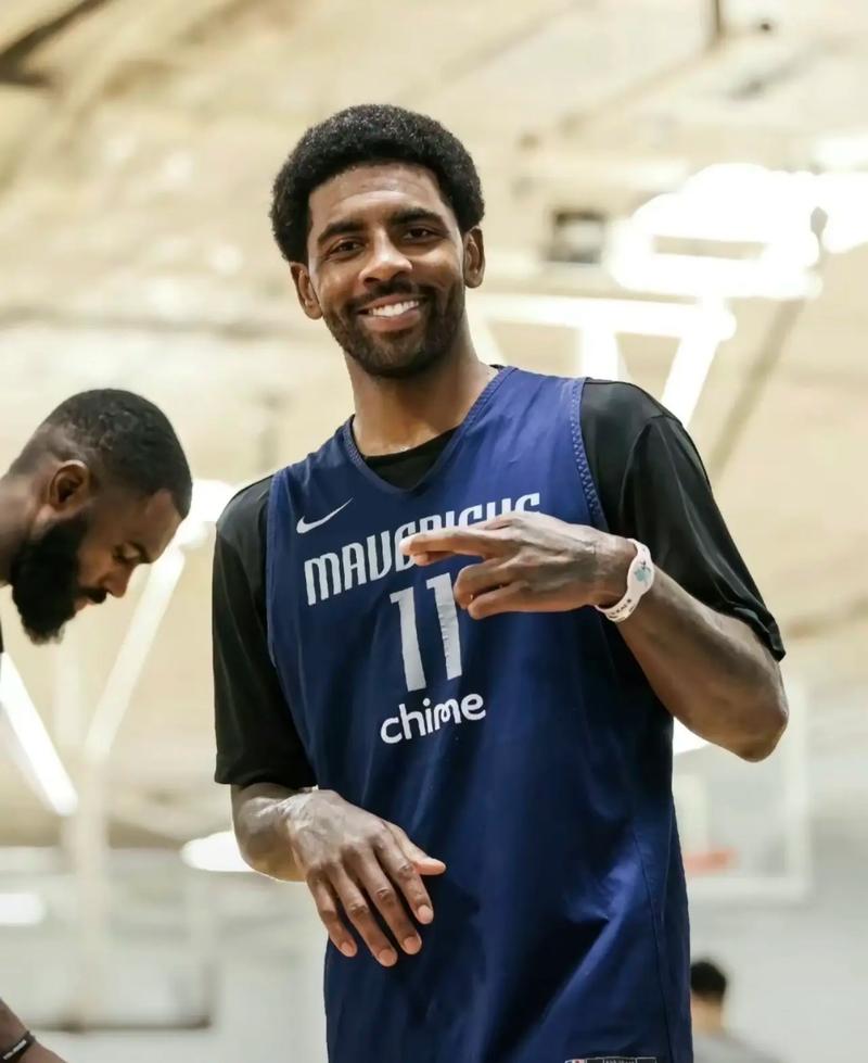 火箭年轻阵容渐入佳境（火箭年轻班底日趋成熟）