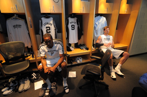 40多位体操爱好者在厦考级！难？并不难（40余名体操爱好者在厦门考级：难吗？并不难）