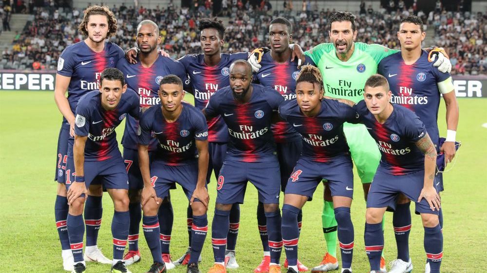 斯基拉：热刺对帕利尼亚的表现满意，他们准备与拜仁展开谈判（斯基拉：热刺对帕利尼亚表现满意，拟与拜仁开启商谈）