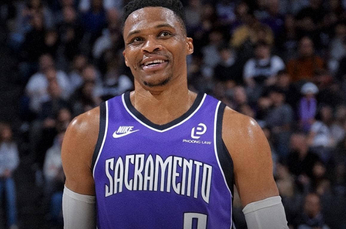 当选11月最佳球员，瓦尔迪是意甲首位获此殊荣的英格兰球员（瓦尔迪当选11月最佳，成意甲首位获此荣誉的英格兰球员）