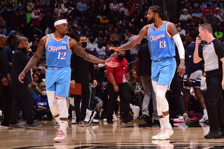 切尔西后腰身体素质远超德罗巴，穆里尼奥夸他一天能踢两场英超（穆里尼奥盛赞切尔西后腰：体能碾压德罗巴，一天连战两场英超）