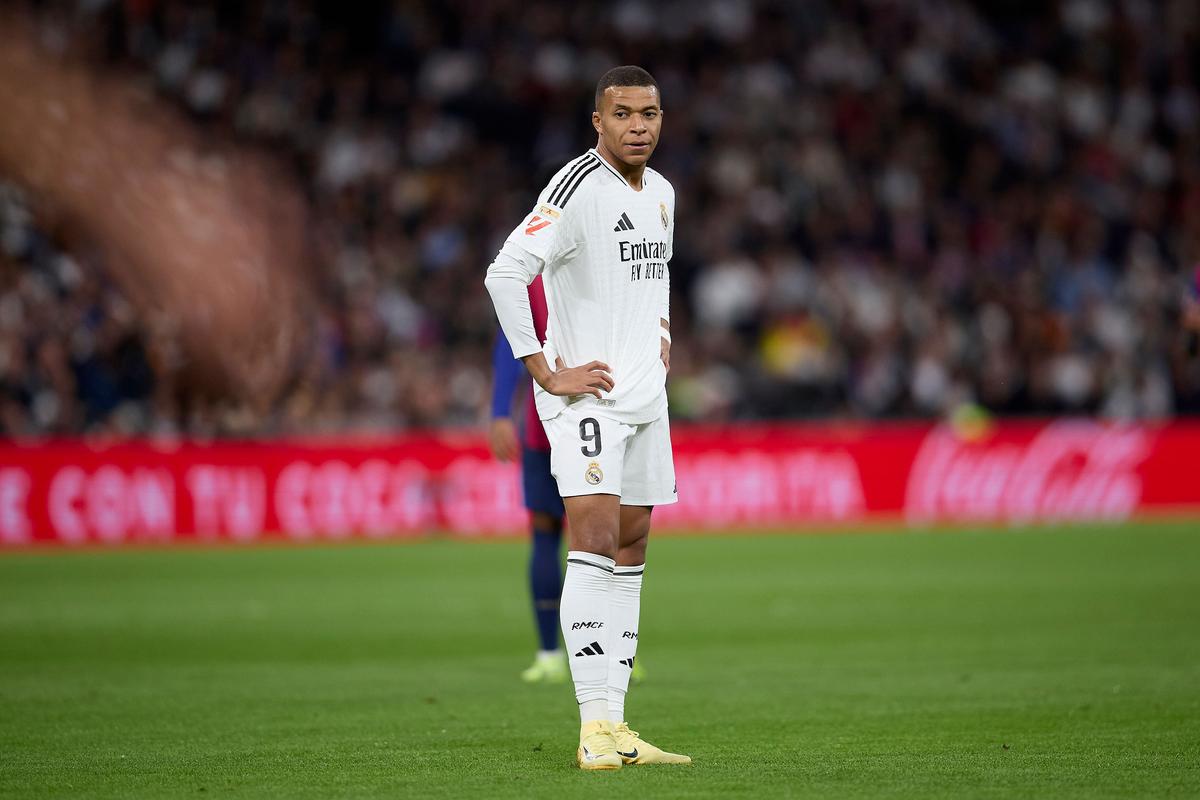 绿帽哥：利物浦将巴尔科拉视作锋线引援头号目标（利物浦将巴尔科拉确定为锋线引援头号人选）