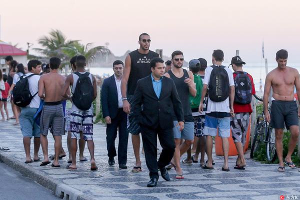 2025成都国际乒联混合团体世界杯颁奖仪式完整版（2025成都国际乒联混合团体世界杯颁奖典礼全程回放）