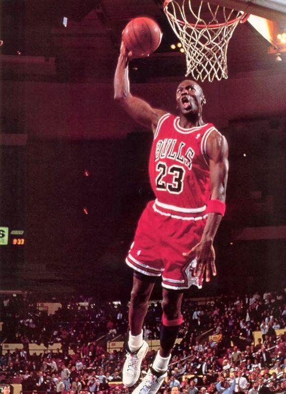 阿方索·戴维斯：本轮欧冠我将迎来复出，不确定是否能上场（阿方索·戴维斯：本轮欧冠将复出，能否登场仍存疑）