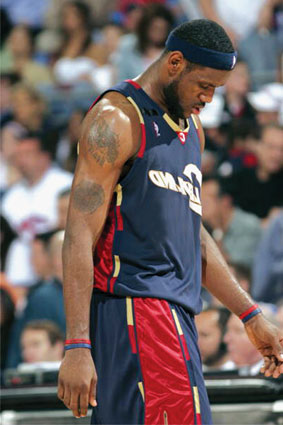 那不勒斯体育总监曼纳：德布劳内将至少伤缺至2月底（那不勒斯总监曼纳：德布劳内至少缺阵到二月底）