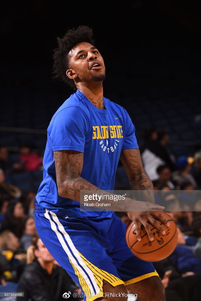 B席48次英超助攻超越阿圭罗，曼城队史仅次于丁丁和D席（B席英超助攻达48次，已超阿圭罗，曼城队史仅逊丁丁与D席）