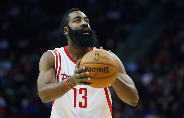 半场战报：莱切2-0都灵，班达建功，拉萨纳-库利巴利破门（半场快讯：莱切2-0领先都灵，班达、拉萨纳-库利巴利相继破门）