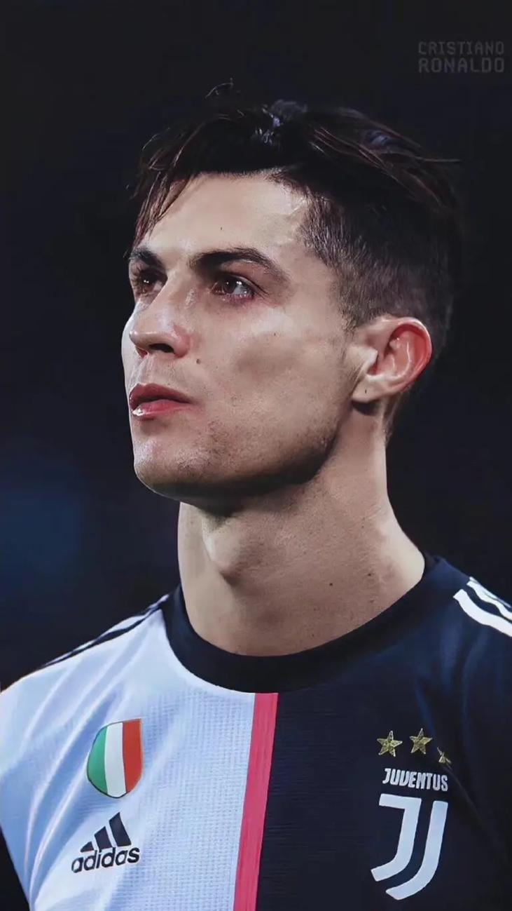 球队逆境翻盘，海兰德和迪文表现抢眼（绝境逆转取胜，海兰德与迪文闪耀全场）