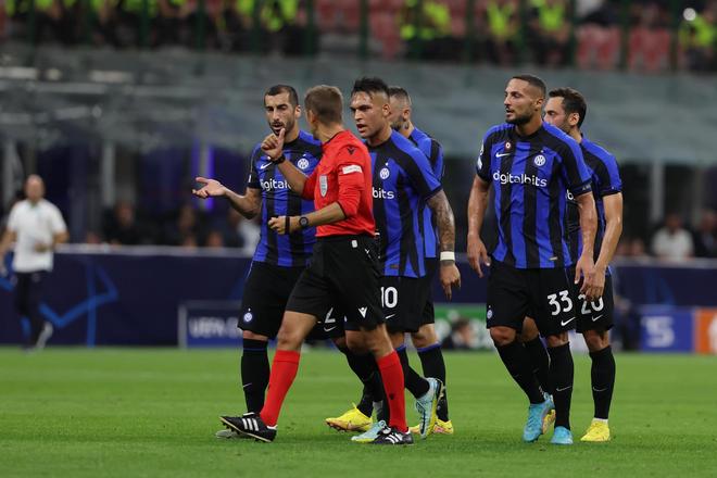 记者：曼联和纽卡都有意安德森，但诺丁汉森林确定1月不卖（曼联与纽卡相中安德森，诺丁汉森林明确冬窗不出售）