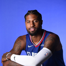 记者：阿莫林对迭戈-莱昂印象深刻，他可能会成为多古的替补（记者：阿莫林盛赞迭戈-莱昂，或成多古替补人选）