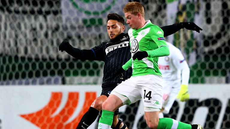 这皇马打得过 水晶宫和曼联吗？？？有疑问 ​（皇马能否战胜水晶宫与曼联？）