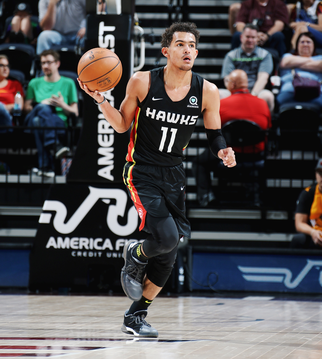 北青：国足季前可能安排冬训，具体计划待邵佳一发布会后明确（北青：国足季前或组织冬训，方案将在邵佳一发布会后敲定）